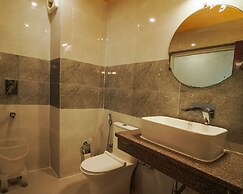 Hotel Weekend Heights