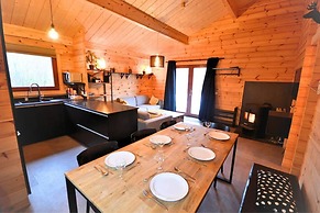 Ardennes Chalet With Balcony, Sauna