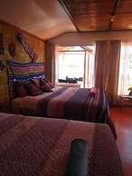 Uros TITIKAKA the Best lodge