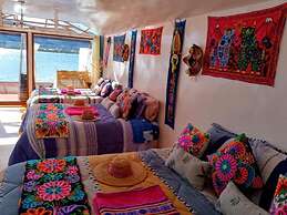Uros TITIKAKA the Best lodge