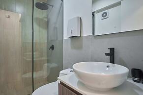 San Isidro Financial District Stay (604)