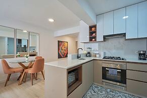 San Isidro Financial District Stay (604)