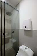 San Isidro Financial District Stay (604)