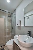 San Isidro Financial District Stay (604)
