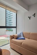San Isidro Financial District Stay (604)