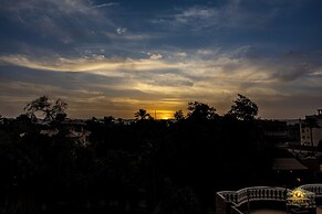 Solis pyramids view hotel