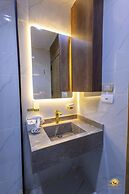 Solis pyramids view hotel