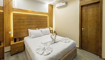 Solis pyramids view hotel