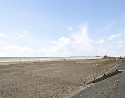 Apartment in Blankenberge With Sea Views