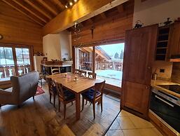 Apartment in Central Location With Views