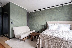 Home Suites- Boutique Apt in City Centre