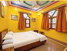 Gopal Residency near Keli Kunj & ISCKON