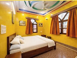 Gopal Residency near Keli Kunj & ISCKON