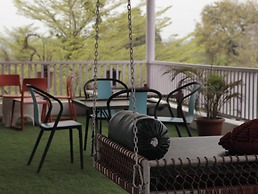 The Golden View Farm & Resort