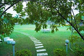 The Golden View Farm & Resort