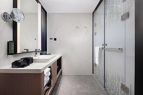 Hampton by Hilton Guangzhou Xintang Railway Station