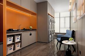 Hampton by Hilton Guangzhou Xintang Railway Station
