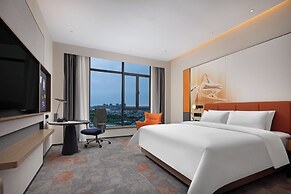 Hampton by Hilton Guangzhou Xintang Railway Station