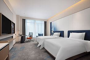 Hampton by Hilton Guangzhou Xintang Railway Station
