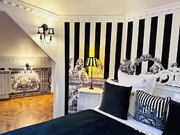 Chateau D'Amour Luxury Boutique