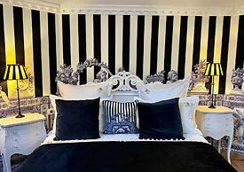 Chateau D'Amour Luxury Boutique