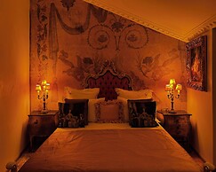 Chateau D'Amour Luxury Boutique