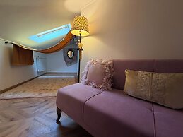 Chateau D'Amour Luxury Boutique