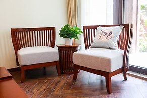 Book and Bed-Chong Ming