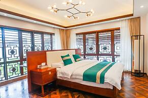 Book and Bed-Chong Ming