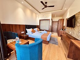 Hotel Sky Heaven Dalhousie