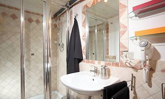 Manray Charming and Modern Ground Floor Loft