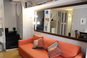 Mir Small Loft on Giulia Street
