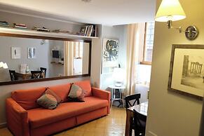 Mir Small Loft on Giulia Street