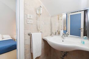 Mir Small Loft on Giulia Street