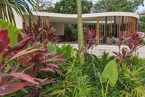 Mistiq Gardens 2
