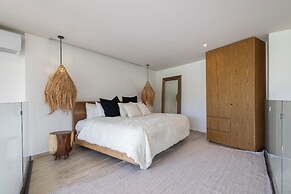 Mistiq Gardens 2