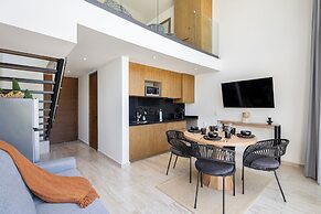 Mistiq Gardens 2