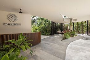 Mistiq Gardens 2