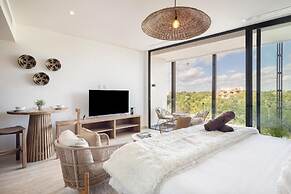 Mistiq Gardens 2