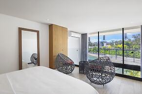 Mistiq Gardens 2