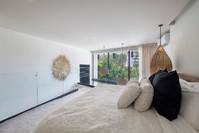 Mistiq Gardens 2