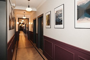 Hotel Morado