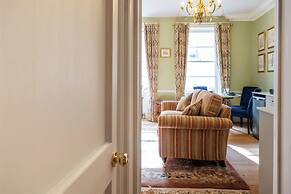Stunning 1 Bedroom Flat in Central Bath