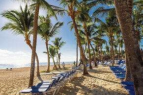 Affordable 2BR Apartment w Pool Punta Cana