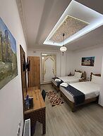 Mehrob Hotel