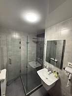 Mehrob Hotel