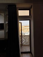 Mehrob Hotel