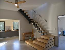 Gorgeous Mansion for 6 in Barjac