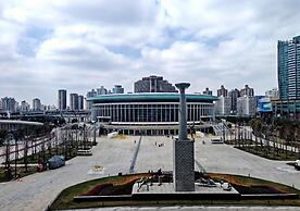 Tyms High Serviced Residence Shanghai Stadium Metro