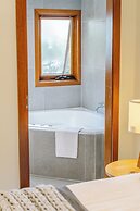 Cape Byron Retreat